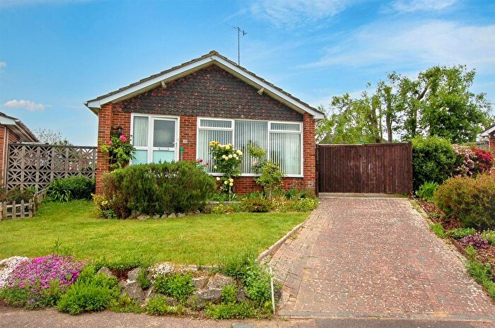 2 Bedroom Detached Bungalow For Sale In Merlin Close, Tonbridge, TN10