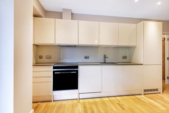 1 Bedroom Flat To Rent In Staines Road West, Sunbury-On-Thames, TW16