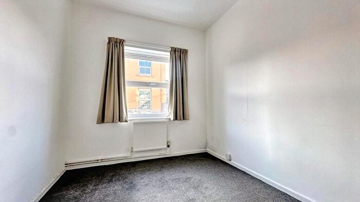 1 Bedroom Flat To Rent In Pirie Court Perry Street, Bristol, BS5