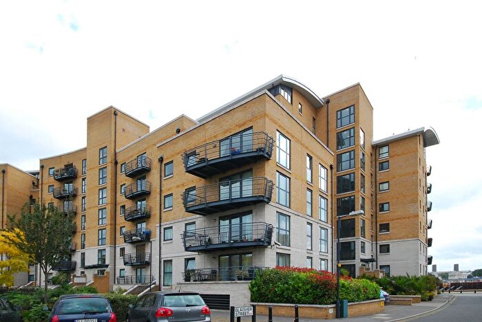 2 Bedroom Flat To Rent In Greenfell Mansions, Deptford, London, SE8