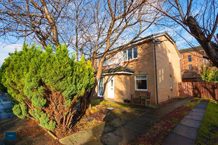 2 Bedroom Semi Detached House To Rent In Gladstone Street, Dalmuir, G81