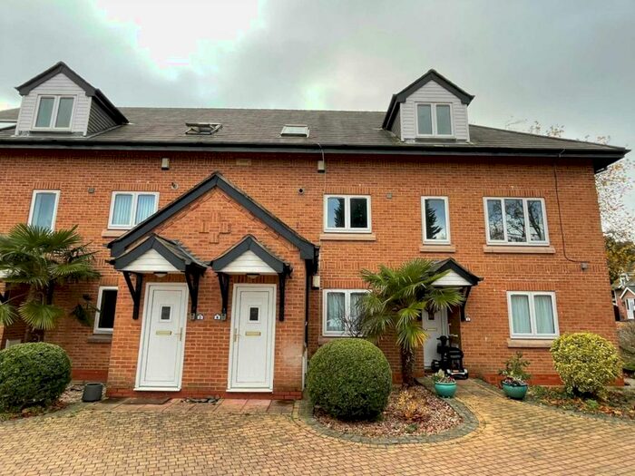 3 Bedroom Apartment To Rent In North Mossley Hill Road, Liverpool, L18