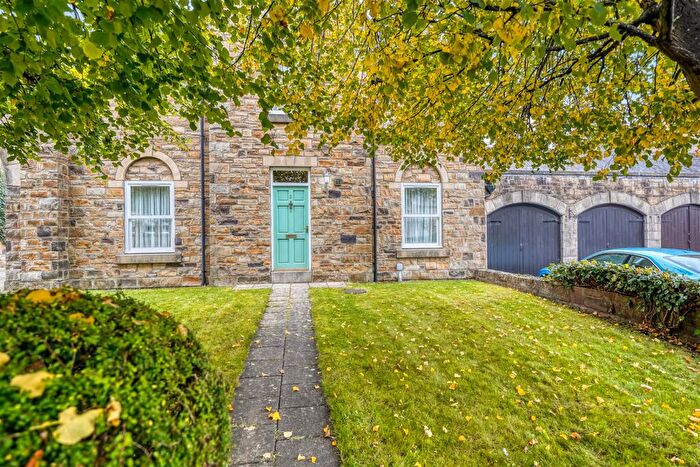 3 Bedroom Link Detached House For Sale In Seagrim Crescent, Richmond, DL10