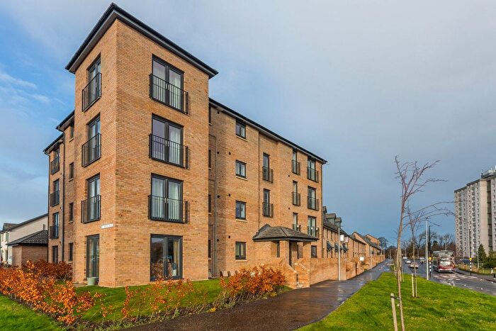 2 Bedroom Flat For Sale In St Aidens Road, Edinburgh, EH16