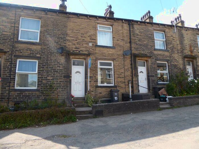2 Bedroom Terraced House To Rent In Carlton House Terrace, Halifax, HX1