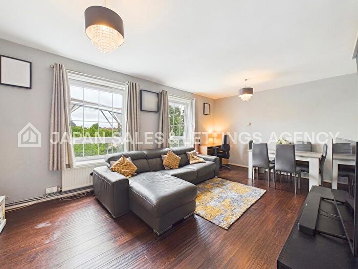 1 Bedroom Flat For Sale In Shrewsbury House, Meadow Road, SW8