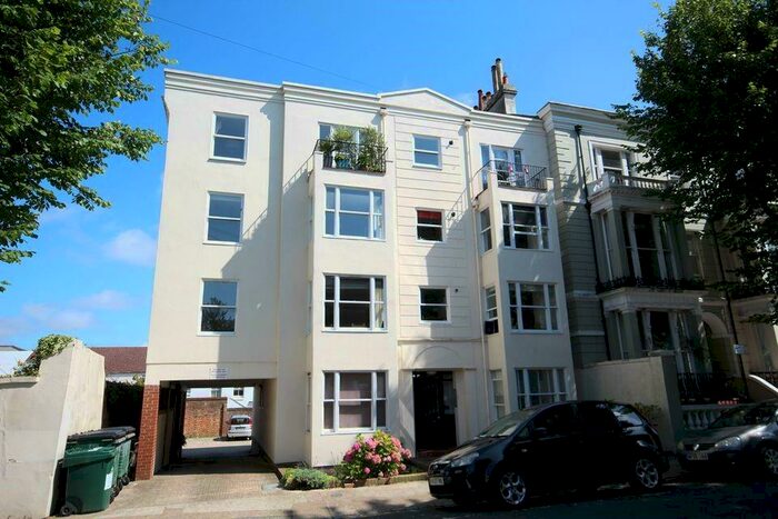 1 Bedroom Flat To Rent In Buckingham Road, Brighton, BN1