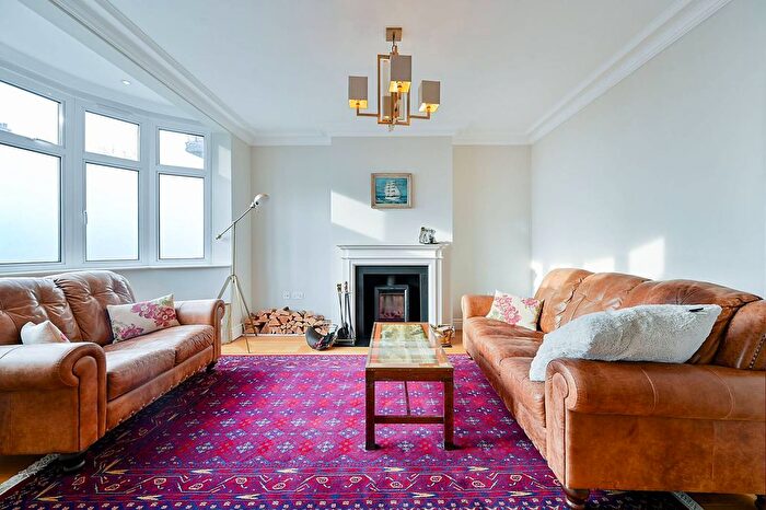 5 Bedroom Semi-Detached House To Rent In Ashfield Road, Poet's Corner, London, W3