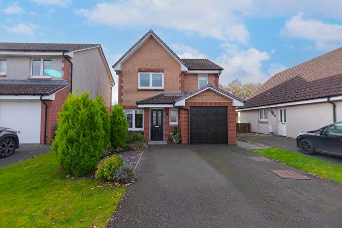 3 Bedroom Detached House For Sale In Bowhill View, Cardenden, Lochgelly, KY5
