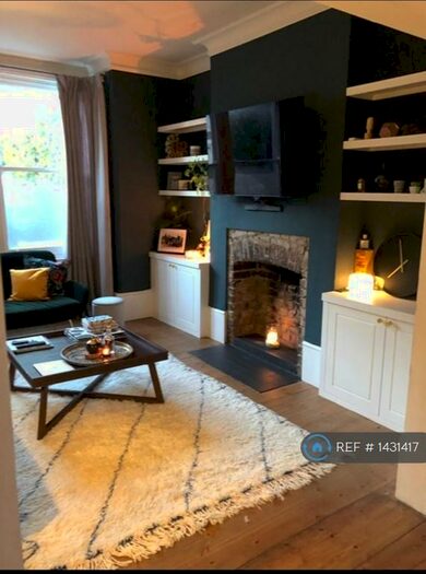 2 Bedroom Flat To Rent In Lambton Road, London, N19