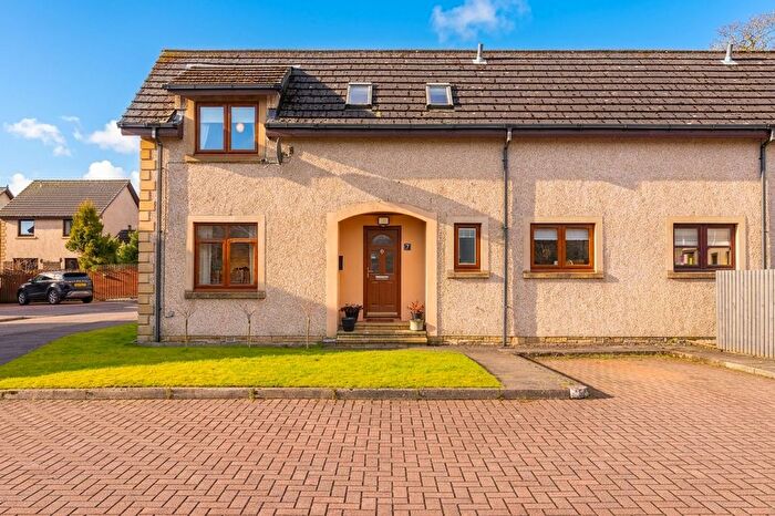3 Bedroom Semi Detached House For Sale In Inchcross Park, Bathgate, EH48