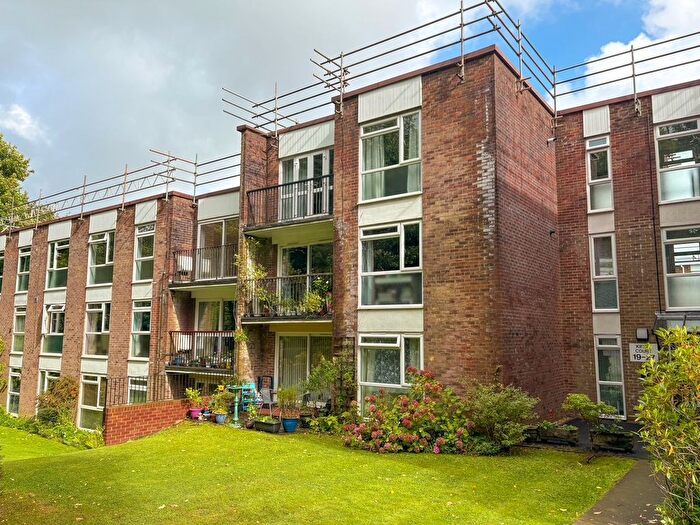 2 Bedroom Property To Rent In Mill Lane, Crowborough, TN6
