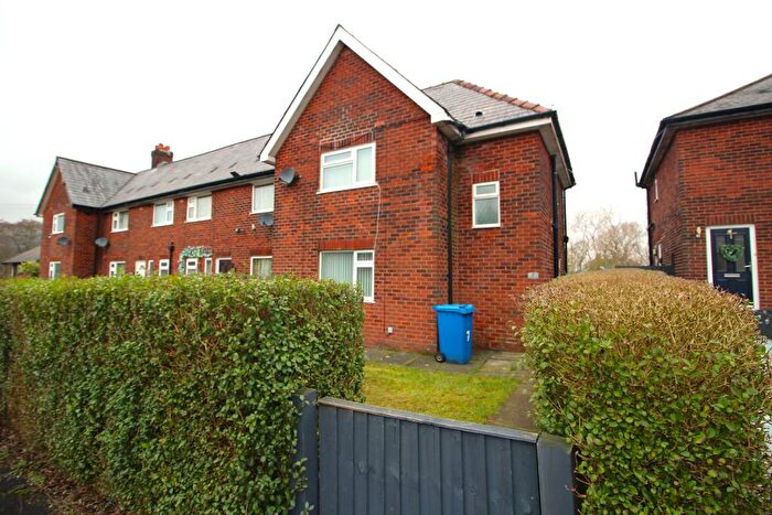 2 Bedroom End Of Terrace House To Rent In Ashwood Avenue, Ramsbottom, BL0