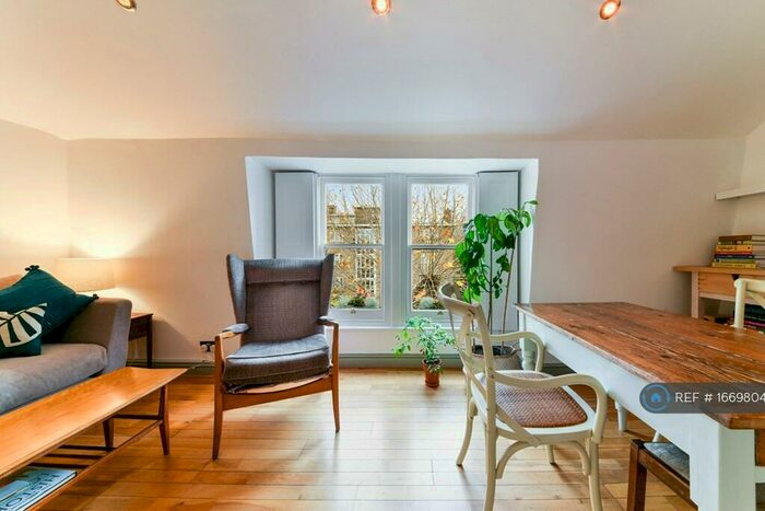 2 Bedroom Flat To Rent In Bethune Road, London, N16