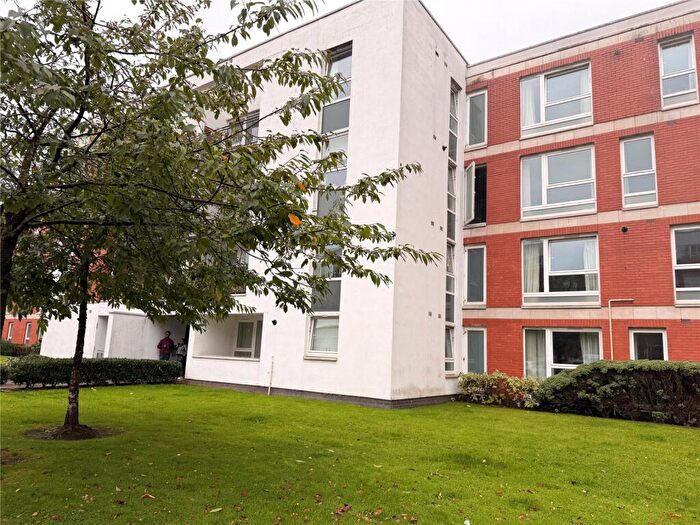 2 Bedroom Flat To Rent In Hanson Park, Glasgow, G31