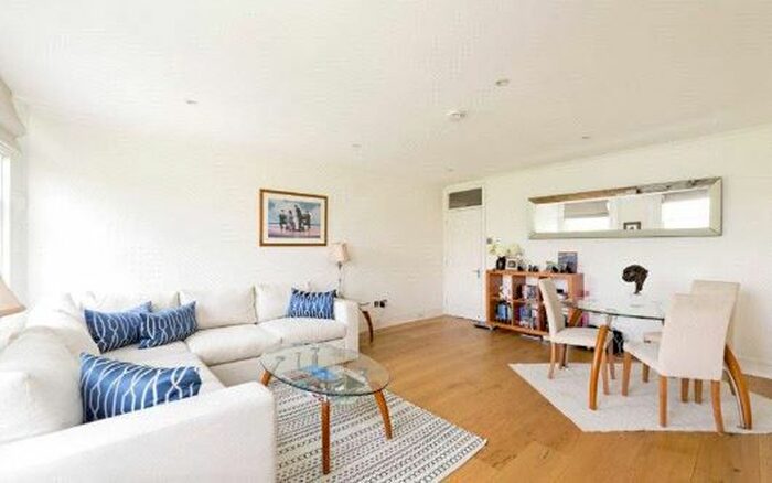 2 Bedroom Flat To Rent In Rossmore Court, Park Road, Marylebone, NW1