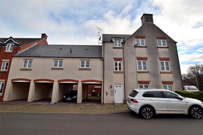 2 Bedroom Apartment For Sale In Cannon Corner, Brockworth, Gloucester, Gloucestershire, GL3