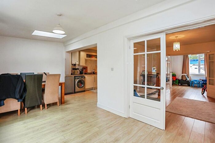 3 Bedroom End Of Terrace House For Sale In Nottingham Road, Melton Mowbray, LE13