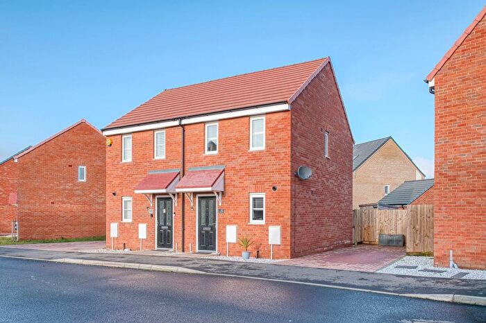 2 Bedroom Semi-Detached House For Sale In Bellamy Drive, Bradwell, NR31