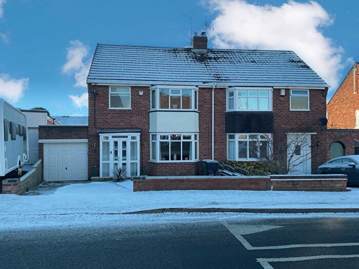 3 Bedroom Semi Detached House For Sale In Oak Park Road, Wordsley, Stourbridge, DY8