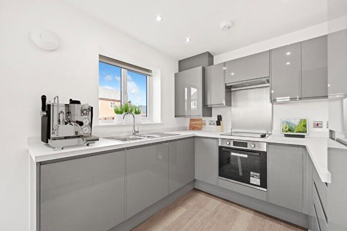 2 Bedroom Semi-Detached House For Sale In Delf Hill, Rastrick, HD6