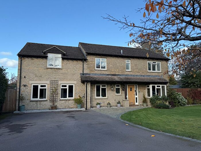 4 Bedroom Detached House For Sale In Close Field, Gretton, Gloucestershire, GL54