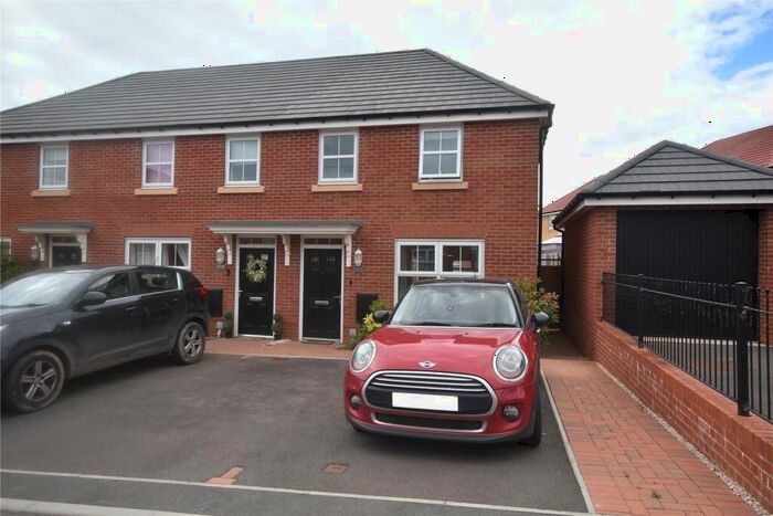 3 Bedroom End Of Terrace House For Sale In Skyppe Road, Ledbury, Herefordshire, HR8