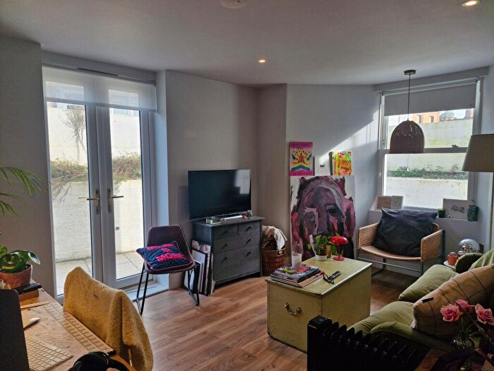 1 Bedroom Flat To Rent In Carlton Avenue, Ramsgate, CT11