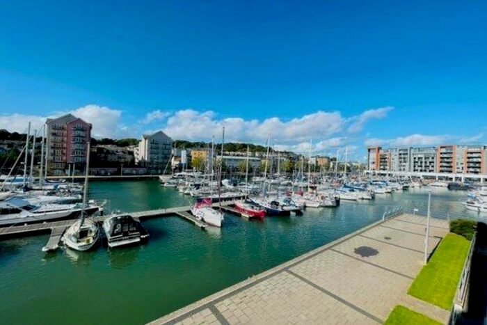 1 Bedroom Flat To Rent In Mizzen Court, Bristol, BS20