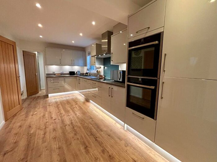 3 Bedroom End Of Terrace House For Sale In Horton Road, Hackleton, Northamptonshire, NN7