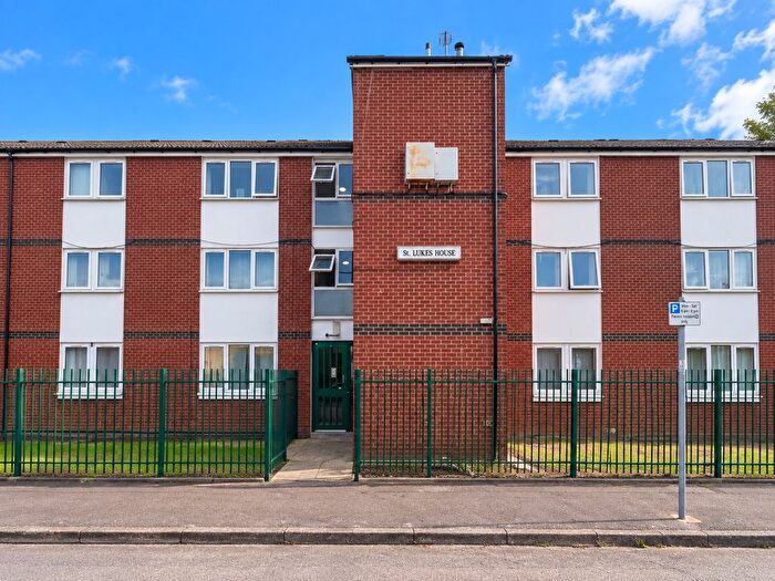 1 Bedroom Flat For Sale In Lower Harding Street, Northampton, NN1
