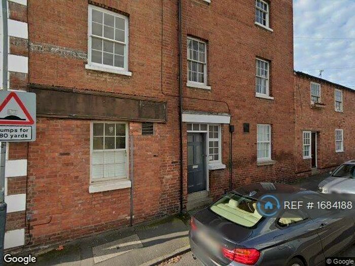 2 Bedroom Flat To Rent In Willes Road, Leamington Spa, CV32