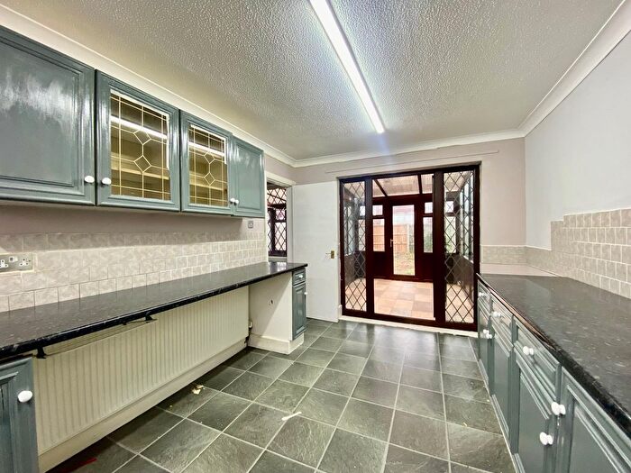 3 Bedroom Property To Rent In Wray Crescent, Leyland, PR26