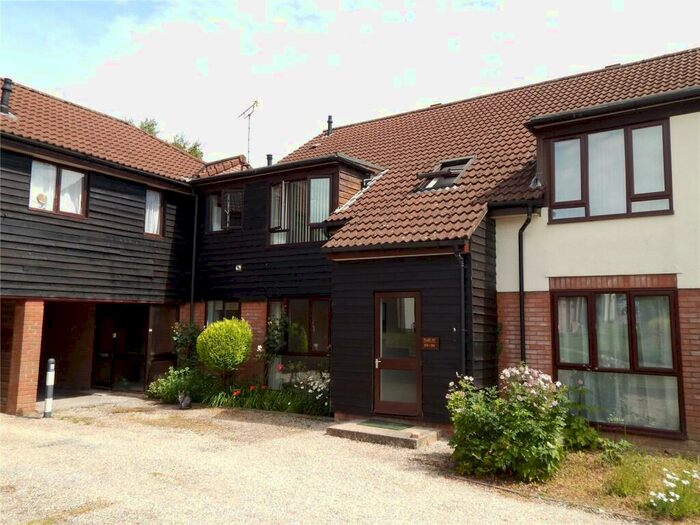 2 Bedroom Apartment To Rent In Bicknell Gardens, Yeovil, Somerset, BA21