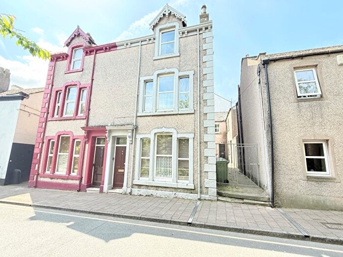 4 Bedroom Terraced House For Sale In Brow Top, Workington, Cumbria, CA14