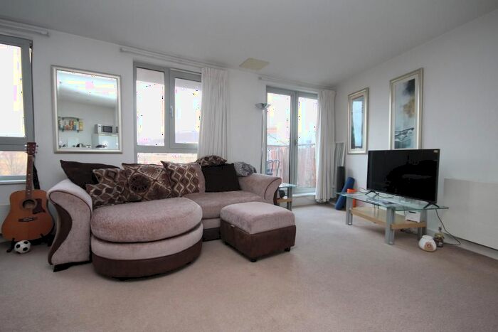 1 Bedroom Flat To Rent In Eden Grove, Holloway, London, N7