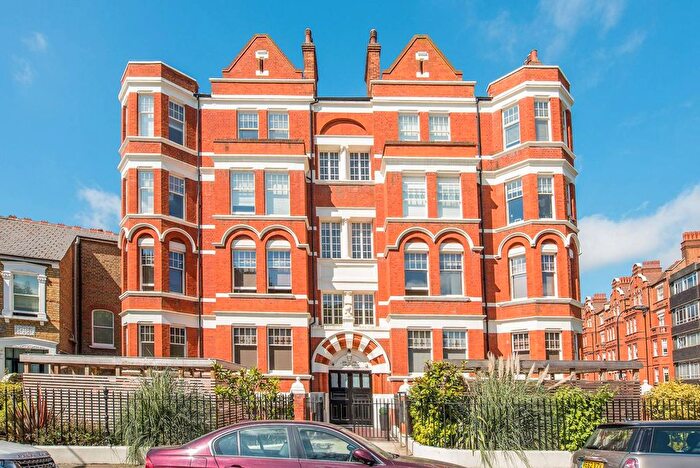 3 Bedroom Flat To Rent In Hamlet Gardens, Ravenscourt Park, London, W6