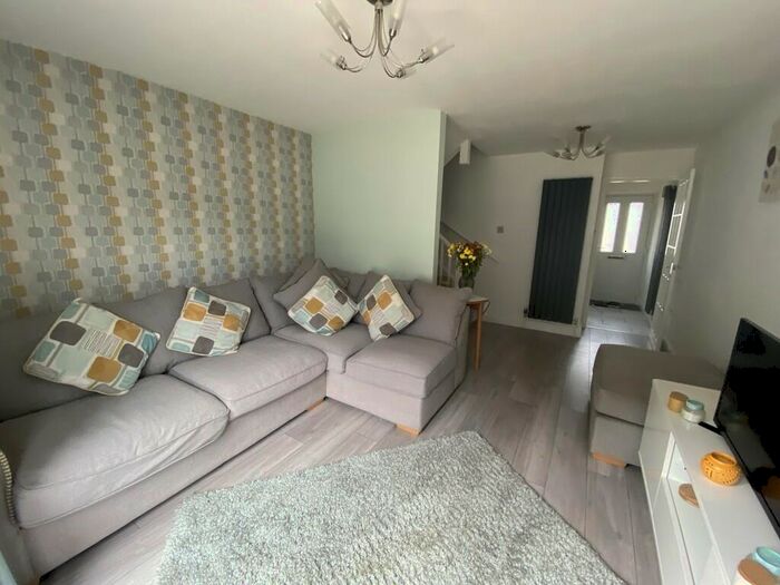 2 Bedroom End Of Terrace House To Rent In Braybrook, Sandy, SG19