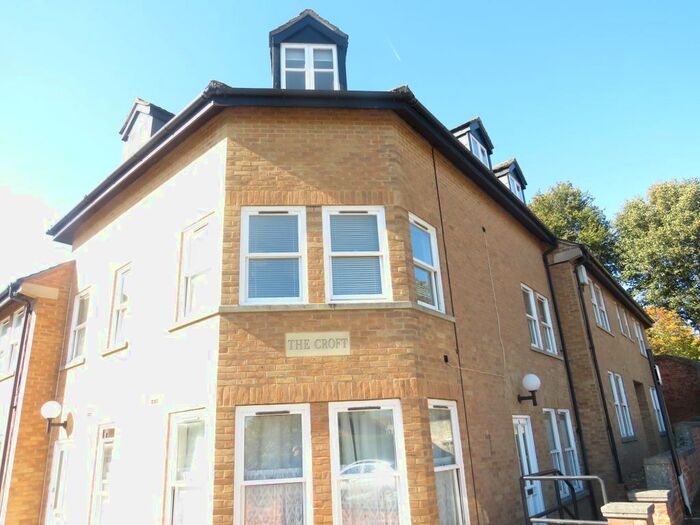 2 Bedroom Flat To Rent In The Croft, Stamford, PE9