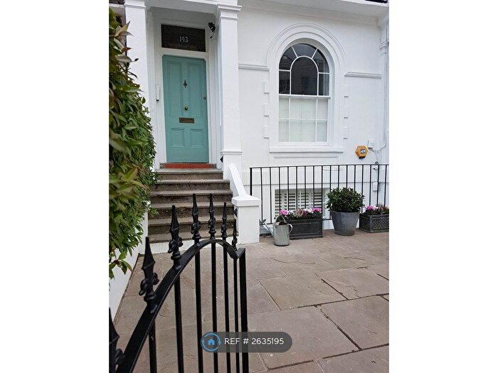 2 Bedroom Flat To Rent In Ground Floor, London, NW1