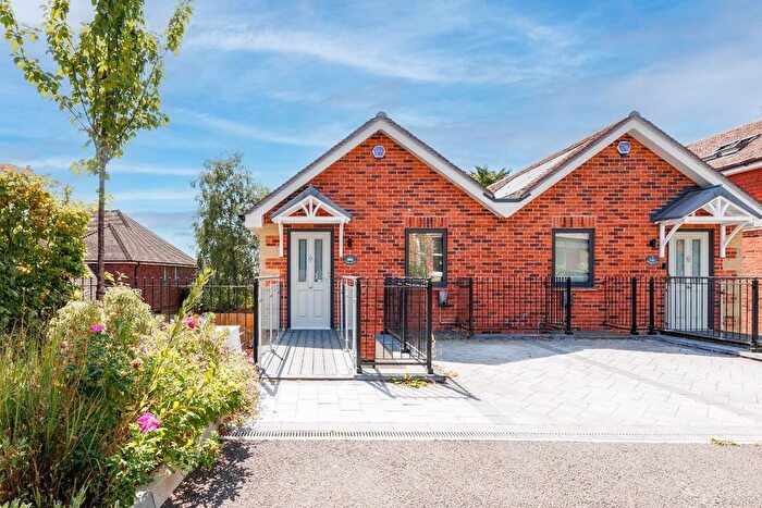 2 Bedroom Semi Detached House For Sale In Crowborough Hill, Crowborough, TN6