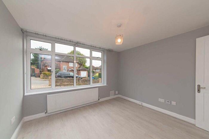 3 Bedroom Flat To Rent In Sackville Close, Harrow, HA2