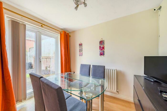 5 Bedroom Detached House To Rent In Neuman Crescent, Bracknell, RG12