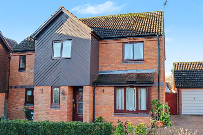 4 Bedroom Detached House For Sale In Hargreaves Nook, Milton Keynes, MK14