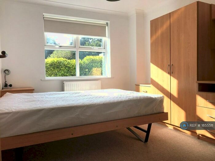 1 Bedroom Flat To Rent In Conel Court, Bournemouth, BH9