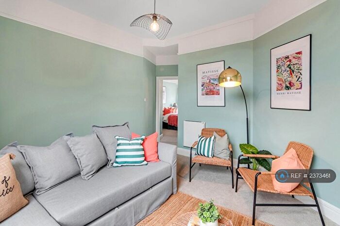 2 Bedroom Flat To Rent In Church Street, Cromer, NR27