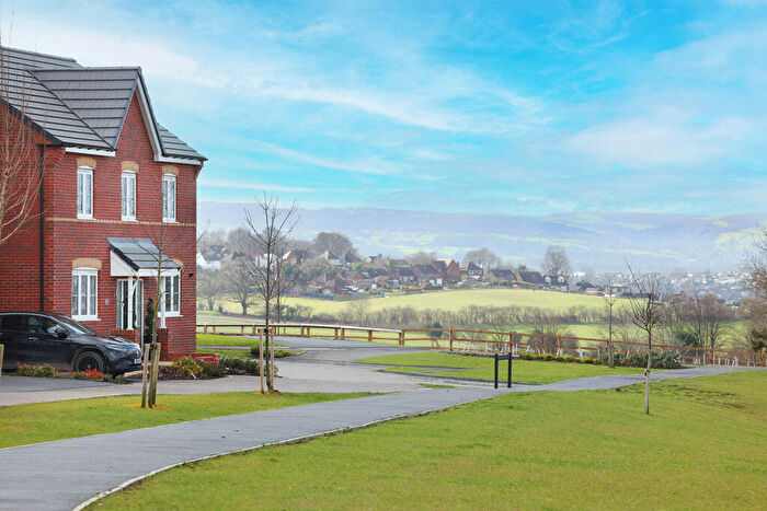 4 Bedroom Detached House For Sale In Chesterfield Road, Brimington, Chesterfield, S43