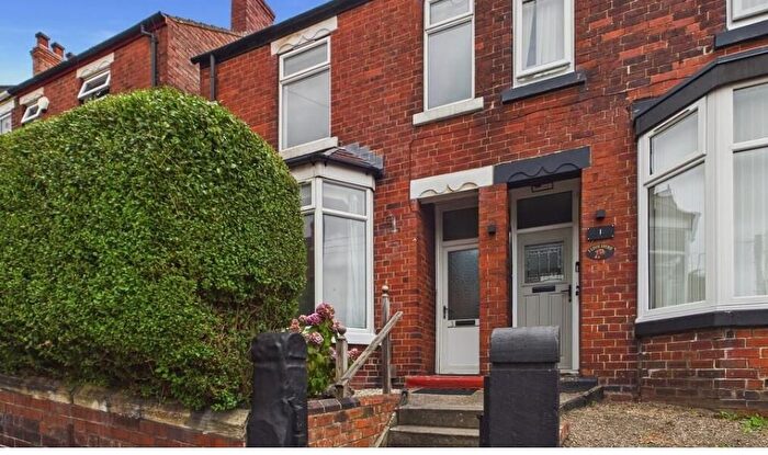 3 Bedroom Property To Rent In Clarence Road, Chesterfield, S40