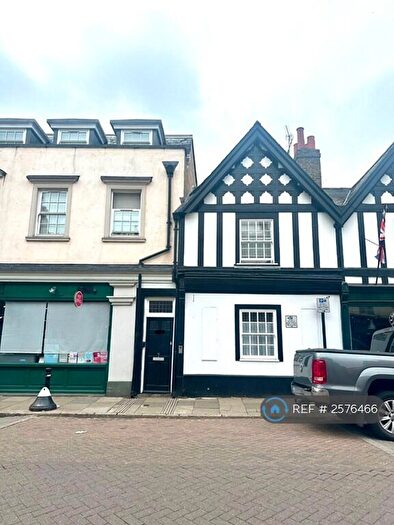 1 Bedroom Flat To Rent In High Street, Eton, Windsor, SL4