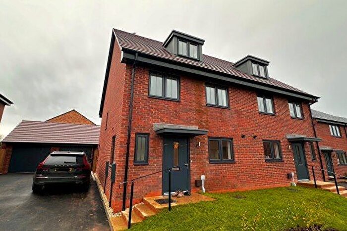 4 Bedroom Property To Rent In Hoptonwood Drive, Derby, DE22